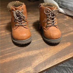 Wonder Nation Brown Ankle Boots with Plush Lining- great condition